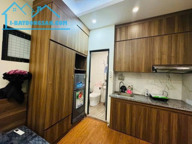NHÀ VỊ TRÍ ĐẸP -  GIÁ TỐT Cần Bán TOÀ NHÀ CHDV LÔ GÓC tại quận Cầu Giấy, TP Hà Nội - 4