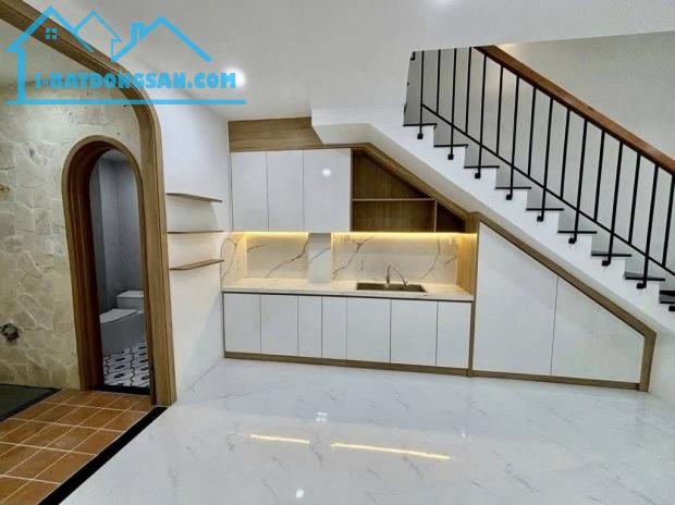 60m2, GẤP BÁN NHÀ 5 TẦNG,HẺM XE HƠI, 1/THỐNG NHẤT, P11 GÒ VẤP, 6.x TỶ - 3