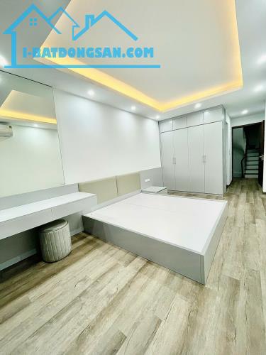 Siêu phẩm Phú Đô 6 tầng thang máy ngõ ô tô 7 chỗ vào nhà, mới tinh chưa ở