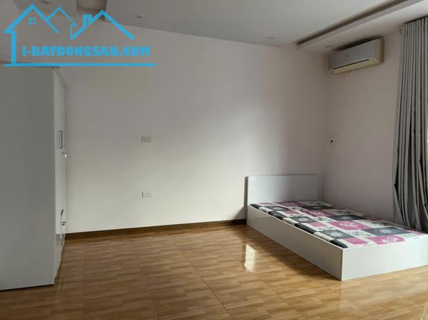Bán nhà Tô Vũ - 193 Văn Cao, 61m 4 tầng, ngõ ô.tô, giá  4.35 tỉ - 3