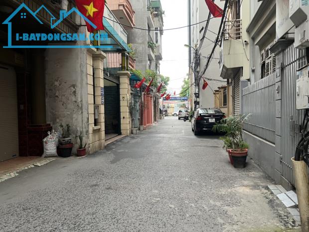 LÔ GÓC 3 MẶT THOÁNG – 6 TẦNG – THANG MÁY – Ô TÔ NGỦ TRONG NHÀ