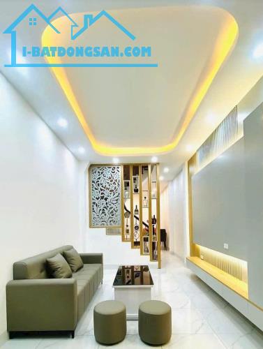 💎 SIÊU PHẨM PHỐ MINH KHAI GỐC ĐỀ 6,18 TỶ/29M2/32M2T1/4 TẦNG - NGÕ THÔNG - KINH DOANH.