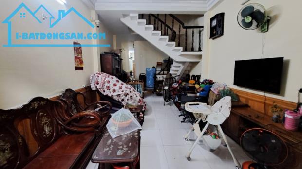 MẶT TIỀN KINH DOANH ĐỈNH – GIAO QUỐC LỘ 13 – 100M² – 4 TẦNG – GIÁ GIẢM SỐC CÒN 10.5 TỶ - 1