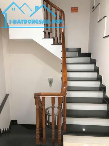 GIẢM SÂU 3 Tỷ - CHDV 7 PHÒNG 300 TR/NĂM - HXT 80M2(6.5x13) x 5 TẦNG - 6.9 TỶ