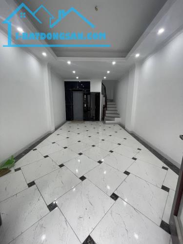 Bán nhà mới tại Tư Đình, LB, HN, 6 tầng thang máy, đường nhựa 5m, MT 4.3m, 8.95 tỷ - 1