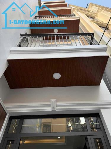 BIỆT THỰ MINI NGUYỄN TRÃI 49m2, 4 TẦNG GIÁ 9.6 TỶ GẦN ROYAL CITY