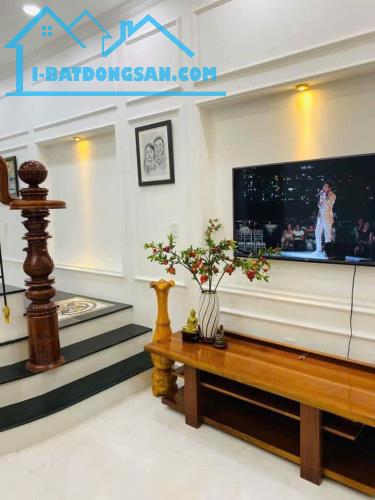 Bán nhà mới 4 tầng, giá rẻ HXH, 96m2 (4,1 x 23,5), ĐS6, 50m ra Nguyễn Duy Trinh. Giá: 6.9