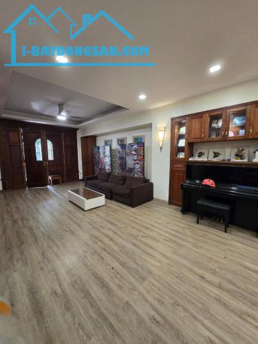 Biệt thự Ba Đình - khu VIP biệt lập - 114m 5 tầng - chỉ 38.4 tỷ - 2