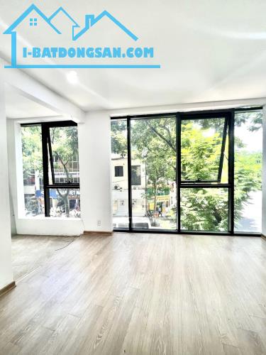 Nhà mặt phố Trần Đại Nghĩa, quận Hai Bà Trưng, 140m2 x 4 tầng, mặt tiền 8,3m, 108 tỷ! - 2