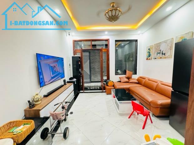BÁN NHÀ ĐẸP NGÕ NÔNG TRUNG TÂM PHỐ TÔ VĨNH DIỆN