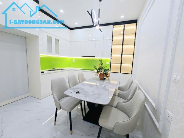 BÁN NHÀ RIÊNG TẠI PHỐ KIM GIANG, Ô TÔ 7 CHỖ QUA NHÀ, 45M2, GẦN PHỐ, 10.9 TỶ - 1
