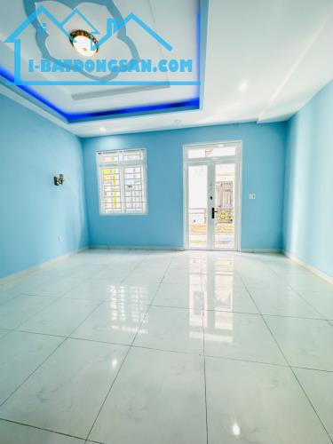 Bán nhà HXT Mã Lò, gần Lê Văn Quới, giáp Tân Phú, 50m2 - 5 x 10 - 4 tầng, chỉ hơn 5 tỷ - 4