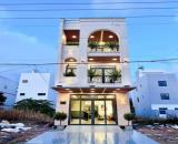 NHÀ PHỐ 1 TRỆT 2 LẦU - TRỤC CHÍNH ĐƯỜNG D1 KDC HỒNG LOAN