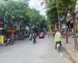 HIẾM, NHỈNH 7 TỶ CÓ NHÀ Ở NGAY TRUNG TÂM NGUYỄN VĂN CỪ 32M, 5T, Ô TÔ CHẠY QUA NHÀ.