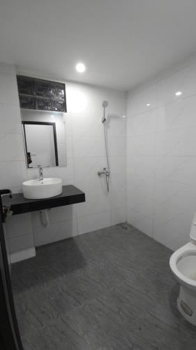 🏆NHÀ MỚI - P. LĨNH NAM - 32M2 - 5TẦNG - 4,75TỶ - GẦN PHỐ - NGÕ 3 GÁC ĐỖ CỬA - 2