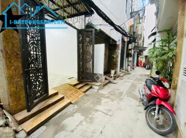 Nhà riêng Hoàng Mai, 5PN, 4 tầng, thang máy, 64m2, ngõ thông, mặt tiền thoáng, Giá 11,8 tỷ