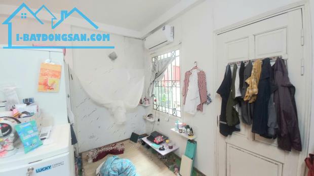 Bán nhà 4 tầng Hoàng Hoa Thám - Trung tâm Ba Đình - Diện tích 35m2 - Tầm tiền hiếm 4,89 tỷ - 5