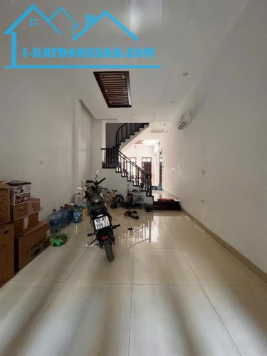 PHÂN LÔ TRUNG KÍNH💥 64M2 x 4T💥 MT 4M 19.3 TỶ💥 Ô TÔ ĐỖ CỬA💥GẤN PHỐ💥KINH DOANH TẠI NHÀ - 3