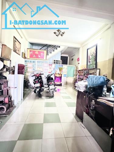 Bán Nhà Mặt Tiền, Ngang 5M, Gò Dầu, Tân Phú, 100M2, 3 Tầng, Nhỉnh 9 Tỷ