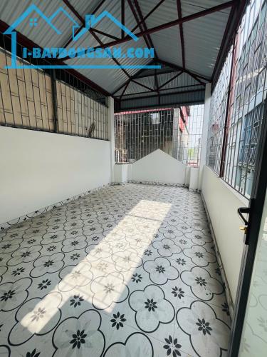 Cho thuê nhà Đại Từ Full đồ 4 tầng x 40m2, 4 ngủ, 12 Triệu Full đồ ở gia đình vào ngay - 4