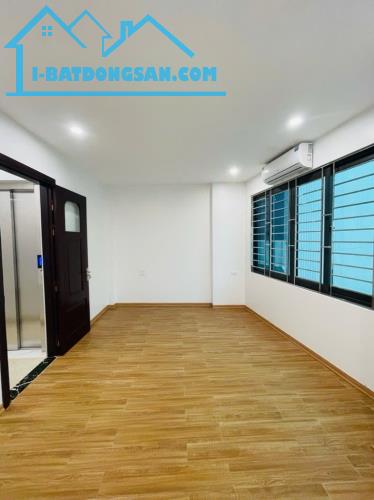 TRẦN KHÁT CHÂN NHÀ MỚI 5 TẦNG- 43M2 - GIÁ : 7.4 TỶ - 1