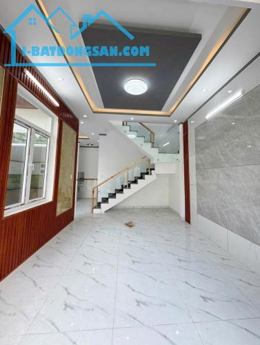 BÁN GẤP CĂN BIỆT THỰ MINI NGAY NGÃ 4 TÂN TRIỀU,SỔ RIÊNG THỔ CƯ,600TR NHẬN NHÀ - 1