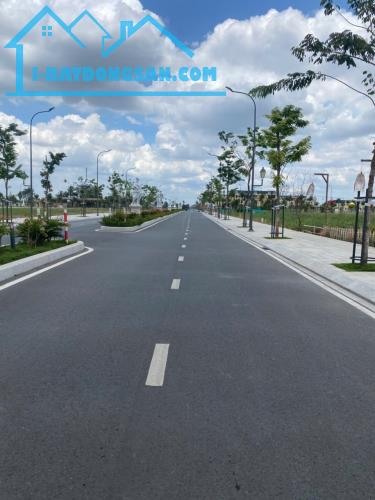 BÁN ĐẤT ĐƯỜNG CHÍNH 🍀 TL818🍀 40M MẶT TIỀN KINH DOANH LÔ SHOPHOUSE 6 X 15 - - 4
