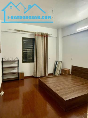 Cho thuê căn hộ 1204 CT4-5 Yên Hoà – Cầu Giấy, mặt đường Dương Đình Nghệ, 13 triệu/tháng - 3