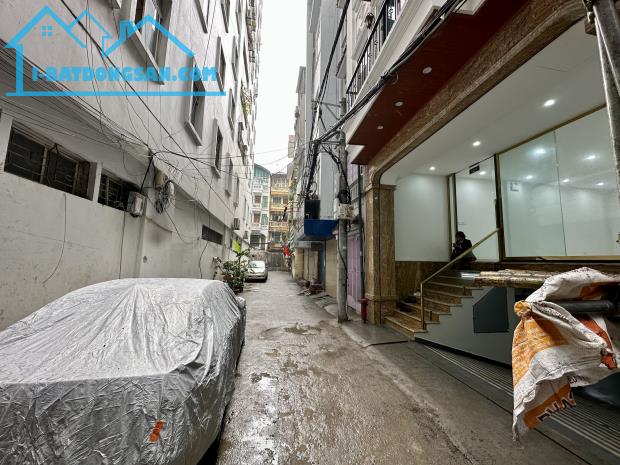 (Tin thật 100%) Bán tòa VP kết hợp CHDV 80m2 x 9T tại phố Đê La Thành - Kim Mã - Phân lô - 1