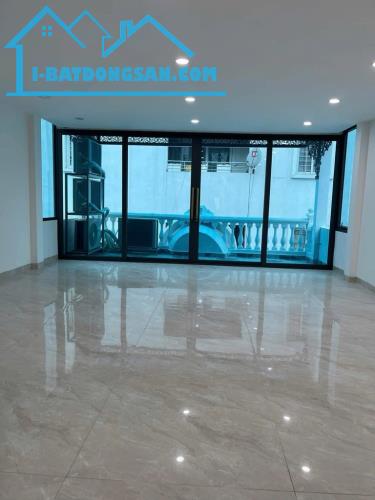 (Tin thật 100%) Bán tòa VP kết hợp CHDV 80m2 x 9T tại phố Đê La Thành - Kim Mã - Phân lô - 2