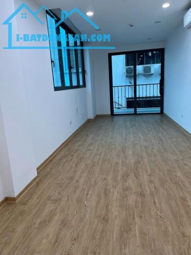 (Tin thật 100%) Bán tòa VP kết hợp CHDV 80m2 x 9T tại phố Đê La Thành - Kim Mã - Phân lô - 4