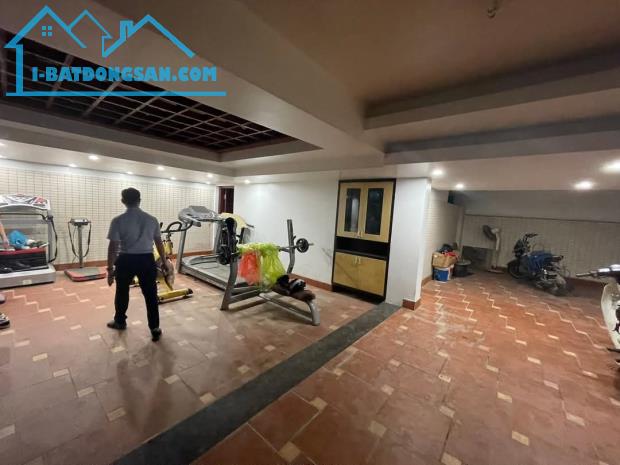 SIÊU PHẨM BIỆT THỰ SÁT HỒ VĂN QUÁN - HÀ ĐÔNG - ĐẲNG CẤP THƯỢNG LƯU - VỈA HÈ RỘNG -MẶT TIỀN - 3