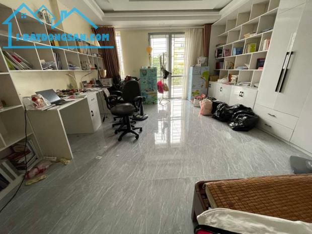 BÁN NHÀ LIỀN KỀ NGUYỄN TUÂN THANH XUÂN, TRỤC CHÍNH KINH DOANH SẦM UẤT, DT: 98M2,GIÁ 36 TỶ - 3