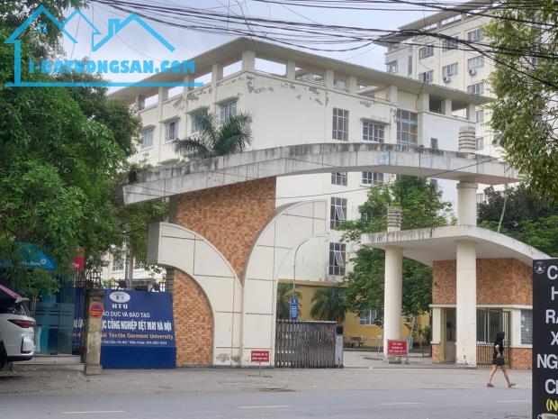BÁN GẤP 198M KHU ĐÔ THỊ BẮC HÀ- PHƯỜNG XUÂN LÂM- THUẬN THÀNH- GIÁ 8 TỶ 300 TRIỆU.