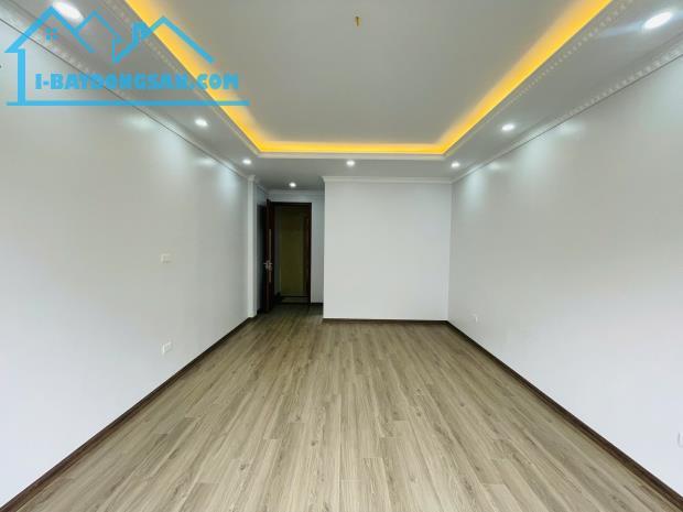Nhà cực đẹp 40m2x6T thang máy. Ngõ nông- rộng- thoáng, trung tâm phố Nguyễn Khánh Toàn. - 3
