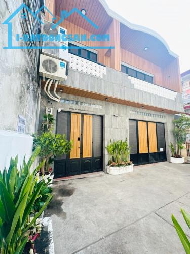 BÁN CĂN HỘ DỊCH VỤ 116M2 ĐƯỜNG ÂU DƯƠNG LÂN TRUNG TÂM QUẬN 8 - 1