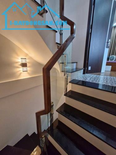 NHÀ MỚI XÂY FULL NỘI THẤT - Ô TÔ VÀO NHÀ - 2