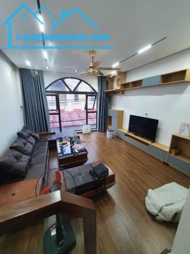 NHÀ MỚI XÂY FULL NỘI THẤT - Ô TÔ VÀO NHÀ