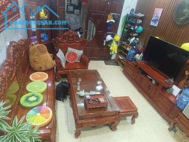 Bán gấp siêu phẩm nhà Mễ Trì 40m2- 4 Tầng – Giá chỉ 7 tỷ Nam Từ Liêm