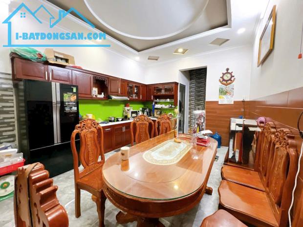 KẸT TIỀN BÁN GẤP NHÀ ĐANG Ở 1 LẦU (5x20) NGAY MẶT TIỀN ĐƯỜNG NGUYỄN CỬU PHÚ BÌNH CHÁNH GIÁ - 3