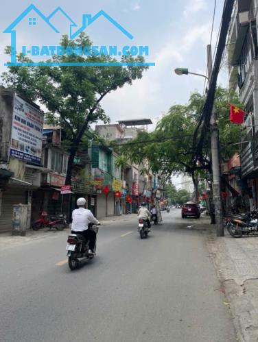 bán tòa VP mặt phố ĐÊ LA THÀNH, mặt tiền 6,6m, 10 tầng, gần ngã 5 Ô CHỢ DỪA, dòng tiền - 1