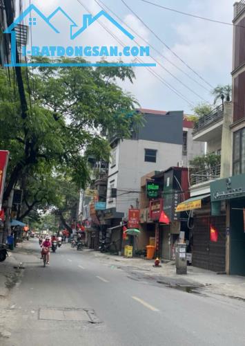 bán tòa VP mặt phố ĐÊ LA THÀNH, mặt tiền 6,6m, 10 tầng, gần ngã 5 Ô CHỢ DỪA, dòng tiền - 3