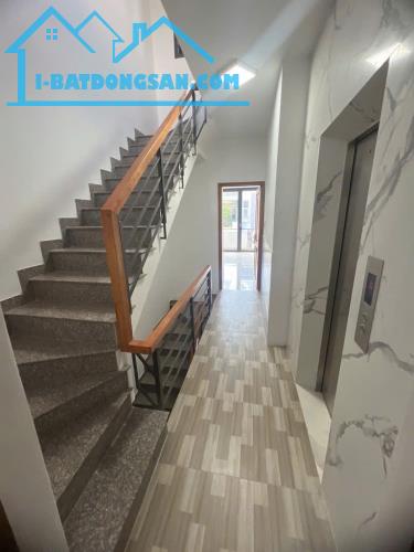 Bán Nhà Mặt Tiền,Khu Tên Lửa,Ngay Chợ Da Sà -4 Tầng - 4m x 23m - 11,8 Tỷ TL - 2