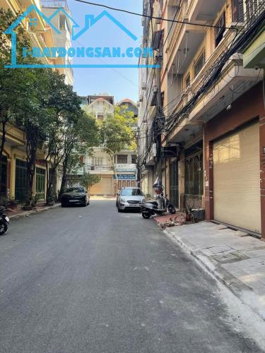 Bán nhà phân lô Hoàng Văn Thái 105m2, 4 tầng, mt 5.5m, ô tô tránh, kinh doanh, chỉ 23.5 tỷ