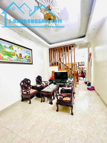 BÁN NHÀ NGÕ THÔNG Ô TÔ TRÁNH – PHỐ TRƯƠNG ĐỊNH - KINH DOANH SẦM UẤT – 10 TỶ