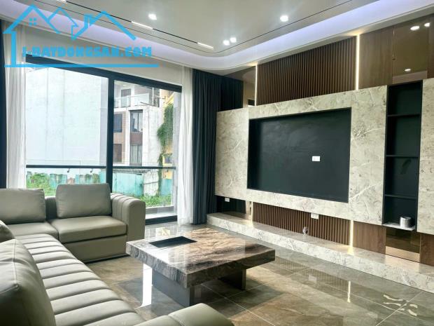 Vip Nhất Bồ Đề, Ngõ Thông Hồng Tiến Ôtô, 5 Tầng Thang Máy, 55M2, Full Nội Thất, Gía 12 tỷ