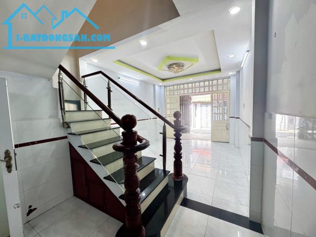 BÁN NHÀ 2 TẦNG - HẺM XE HƠI 5M –48M2 -CHỈ 5.5 TỶ - PHẠM VĂN CHIÊU – GẦN NGÃ 3 NGUYỄN VĂN - 1
