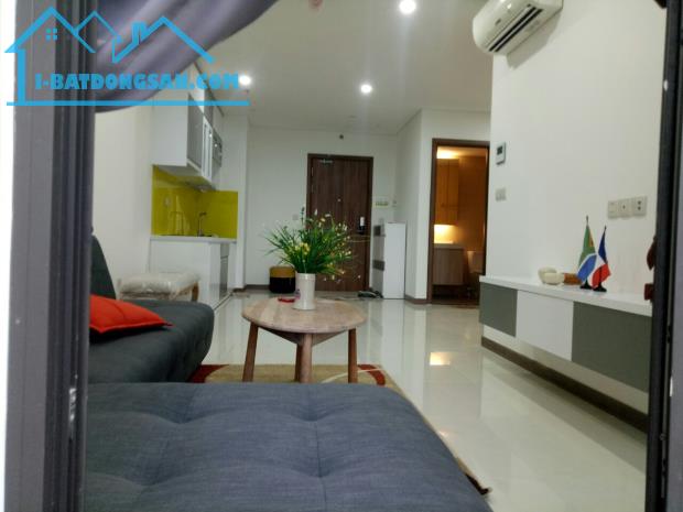 Bao rẻ! An cư dành cho giới trẻ! Căn hộ C/cư chuẩn 5 sao 2PN Full nội thất cao cấp 8tr