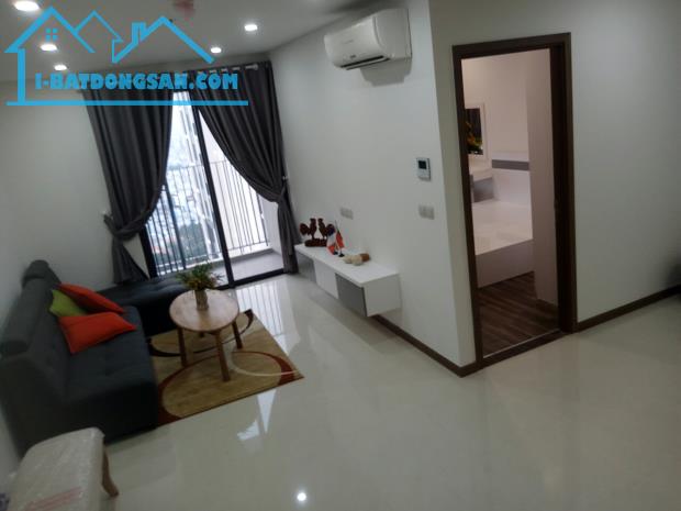 Bao rẻ! An cư dành cho giới trẻ! Căn hộ C/cư chuẩn 5 sao 2PN Full nội thất cao cấp 8tr - 3