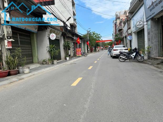 💧💧HÀNG HIẾM 1 LÔ DUY NHẤT ĐƯỜNG 2 Ô TÔ TRÁNH PHÓNG ☃️ Dt : 65m Mt : 4m  💥 Giá : 2ty xx
